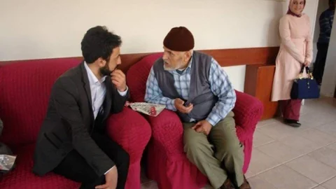 AK Parti Yozgat Gençlik Kollarından Yaşlılara Ziyaret