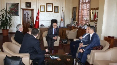 Kırgız Heyetten Başkan Yılmaz'a Ziyaret