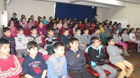 Hidayet İlkokulunda Sinema Günleri