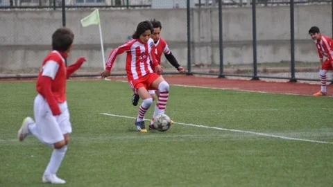 Kayserispor'un Minik Yeteneği Okul Takımınında Yıldızı