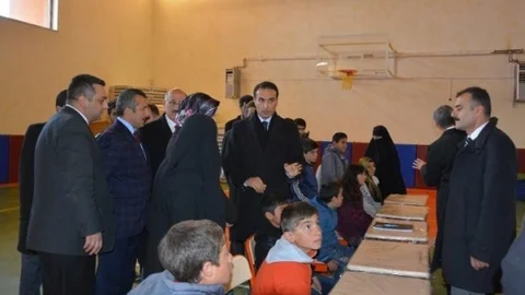 Çat Kaymakamlığından Yardım