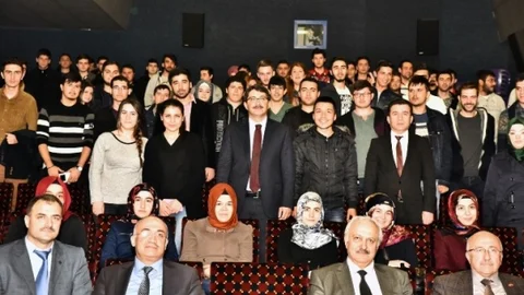 Başkan Çelik Başarısının Sırlarını Anlattı