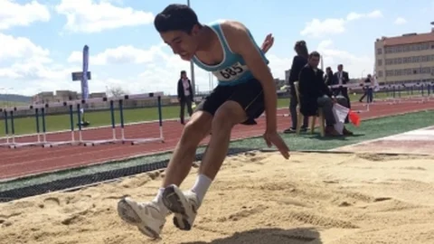 Analig Atletizm Yarı Finalleri Yapıldı