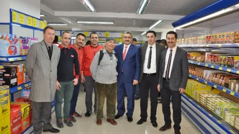 Başkan Alıcık Alışveriş Merkezi Açılışını Yaptı