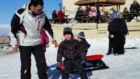 AK Parti Milletvekili Aday Adayı Karadağ'dan Spor Merkezi Vurgusu