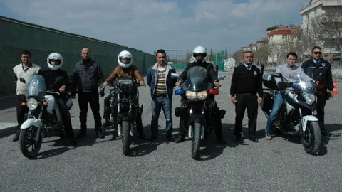 Şahinler Göreve Hazırlanıyor