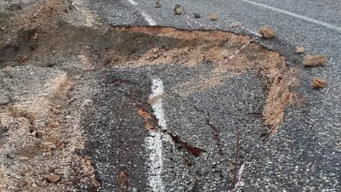 Sincik-Yarpuzlu Karayolu Tehlike Saçıyor