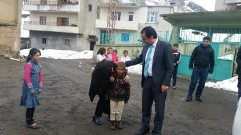 Kaymakam Erkan'dan Türbe Ziyareti