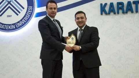 Yücelen “Türkiye'nin Yılda Ortalama Yüzde 7.2 Büyümesi Lazım”