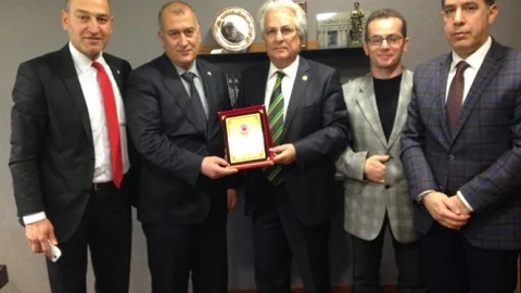 CHP Türkmenlere 2 Tir Yardım Malzemesi Gönderecek