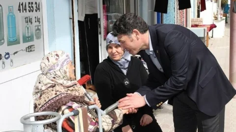 Erol Korkmaz ''Sürekli Büyüyüp Gelişen Bir Uşak'ı Oluşturmayı Hedefliyoruz''