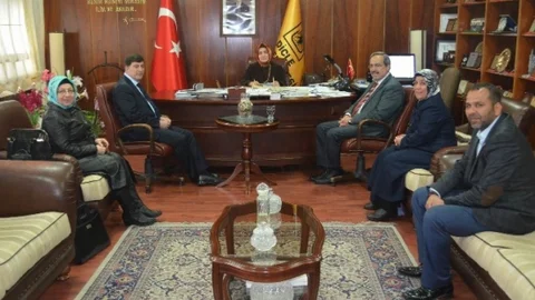 Akar'dan Rektör Saraç'a Ziyaret