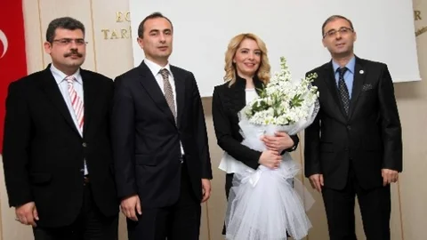 “Mutlu Aile Ortamında Yetişen Çocuklar Okulda Daha Başarılı”