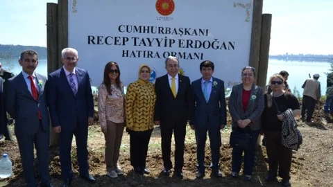 Adana'da ''Bereket Ormanı''Na Fidanlarla Buluştu