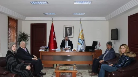 Başkan Karakullukçu Aday Adaylarını Ağırlamaya Devam Ediyor