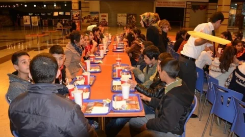 Hep Birlikteyiz Öğrencileri Son Mektubu İzledi