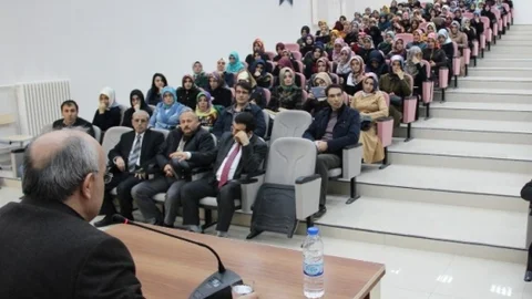 Elazığ'da Peygamber Konferansı
