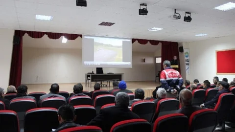 Yavuzeli'nde Servis Sürücüleri Semineri
