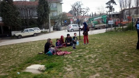 Suriyeli Dilenciler Yalova'dan Çıkarıldı