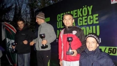 Mustafakemalpaşa Atletleri Çekmeköy'de Başarı Elde Etti