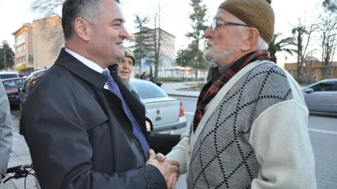 Aslan Karanfil Çarşamba'da