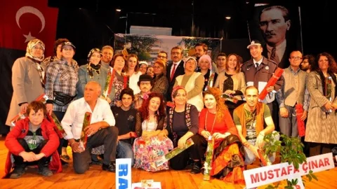 Nazilli'de Tiyatrolar Günü Mesajı