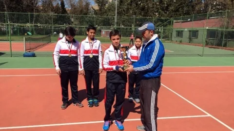 Gaziantep'te Tenis Şampiyonu Oldu
