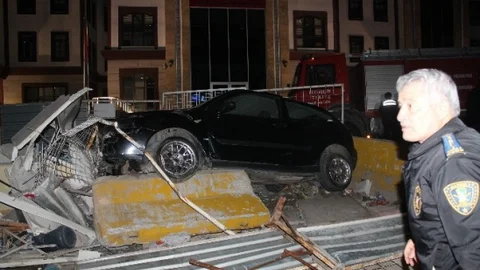 Keçiören'de Otomobil Kazası