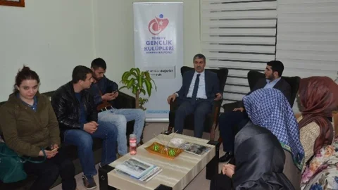 Bitlis'te Şehir ve İnsan Söyleşisi