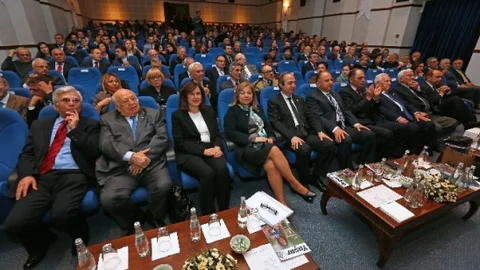 Yaşar Üniversitesi 14 Yaşında