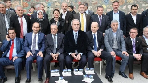 Bursaspor Formaları Öğrencilere Dağıtıldı