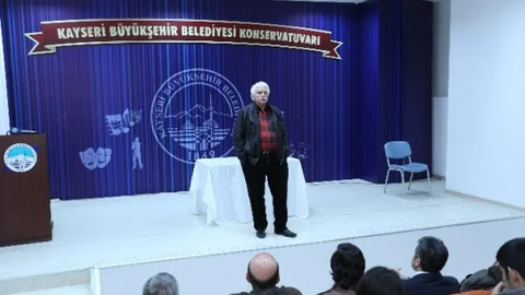 Semih Sergen Kayseri'de Gençlerle Buluştu