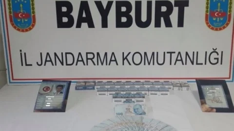 Demirözü'nde Sahte Para Ele Geçirildi