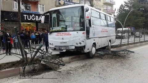 Tokat’ta Midibüs Kazası