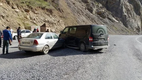 Hakkari'de Trafik Kazası