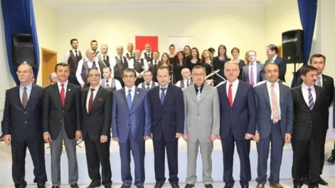 BÜ Akdağmadeni MYO'da Türkü Şöleni Düzenlendi