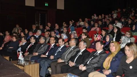 Uşak'ta Engelliler Paneli İlgi Gördü