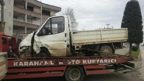 Samsun'da Kamyonet Kazası