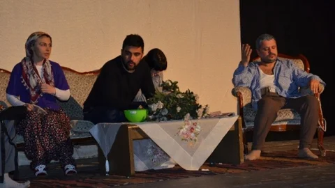 Yeşilyurt'ta Tiyatro Günü Etkinliği