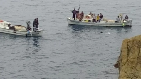 Antalya'da Denizde Ceset Bulundu