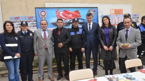 Bafra'da Farkındalık Standı Açıldı