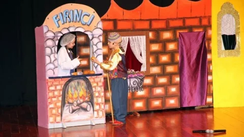 Gaziantep'te Dünya Tiyatro Günü Kutlandı