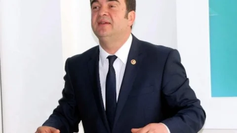 CHP'li Vekil Baydar Kitap Yayınladı