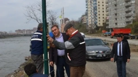 Görele'de Işıklandırma Çalışmaları Başladı