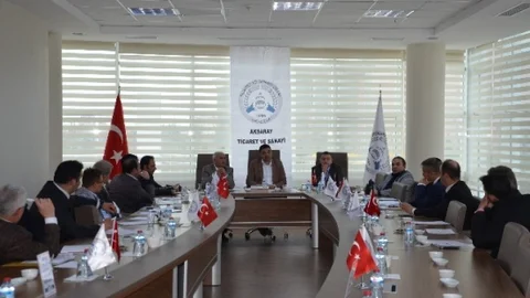 Aksaray'da Oto Show Fuarı Heyecanı