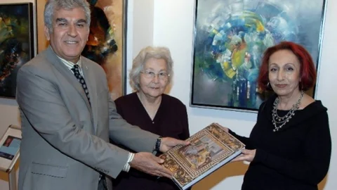 Müjgan Özkaya Yılmaz Sergi Açtı