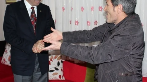 Zeyyat Kafkas'tan Engel Tanımayan Destek
