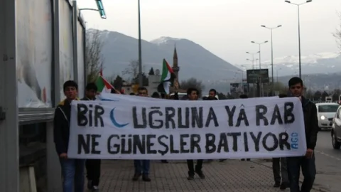 Anadolu Gençlik Derneği Kayseri Yürüyüşü