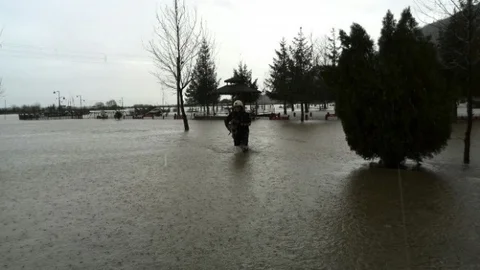 Seydişehir'de Parkı Su Bastı