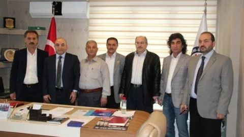 Ayhan Oğan'dan Eğitim Bir-Sen Ziyareti